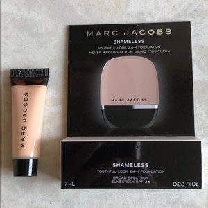Marc Jacobs Shameless Foundation Deluxe Sample